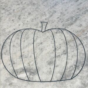 Wire Pumpkin Frame